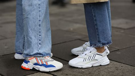 adidas schuhe die im trend sind|Diese Sneaker von Adidas sind jetzt extrem begehrt.